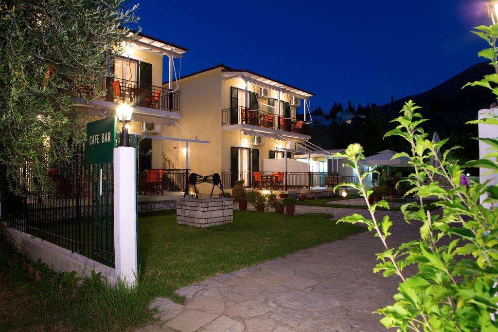 Natasa Studios Mikros Gialos Exterior photo
